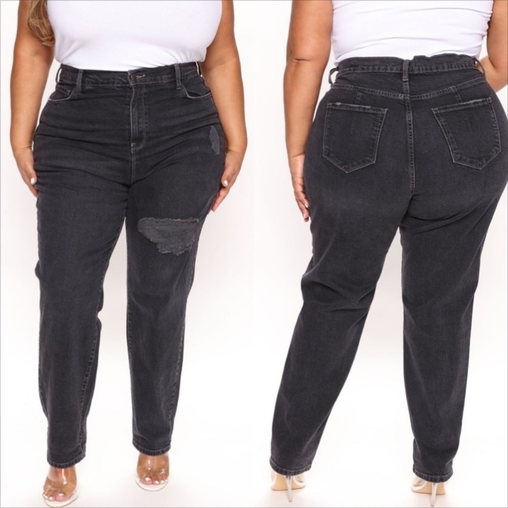 FASHION Nova black letting loose ripped‎ mom jeans